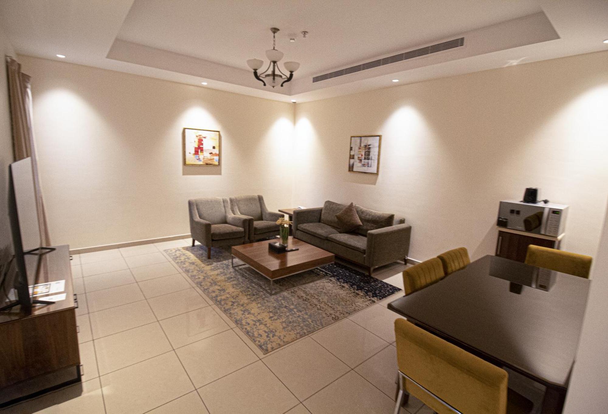 Friesian Hotel Suites Jeddah Eksteriør billede